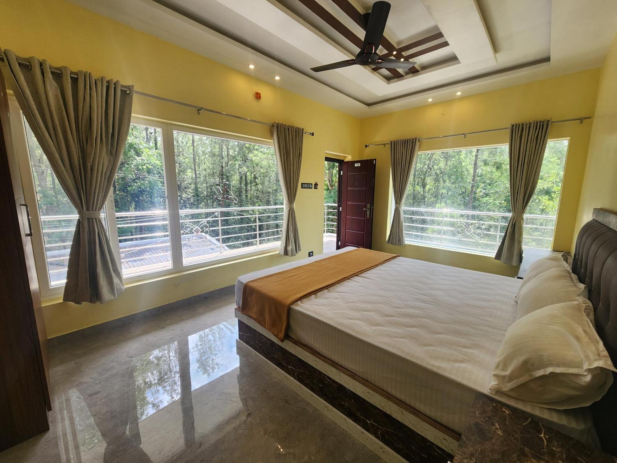 Krishnabhavan Resorts 예르카우드 외부 사진